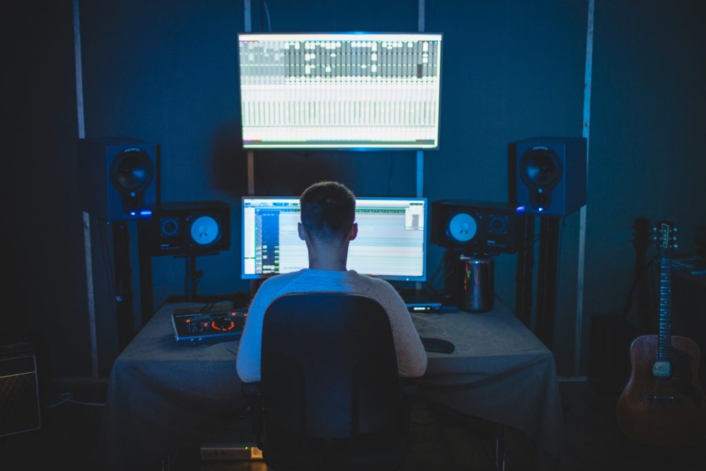 Audio Engineering Basics: 2024 Starter Guide