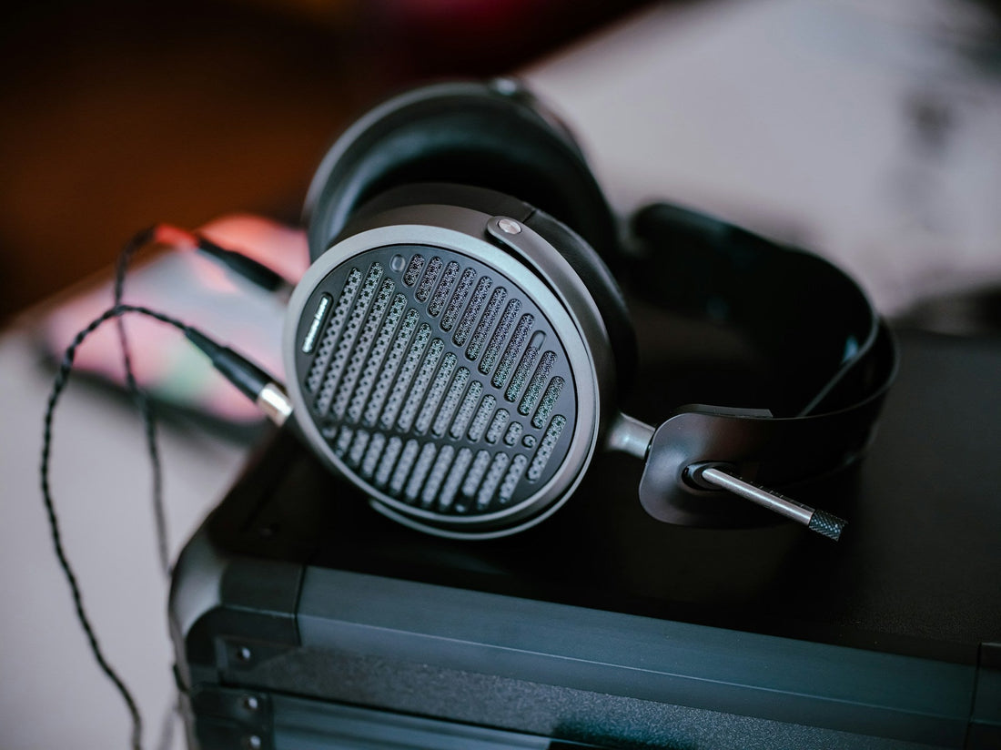mixing with headphones complete beginner guide